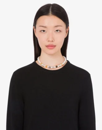 Choker necklace with pearls