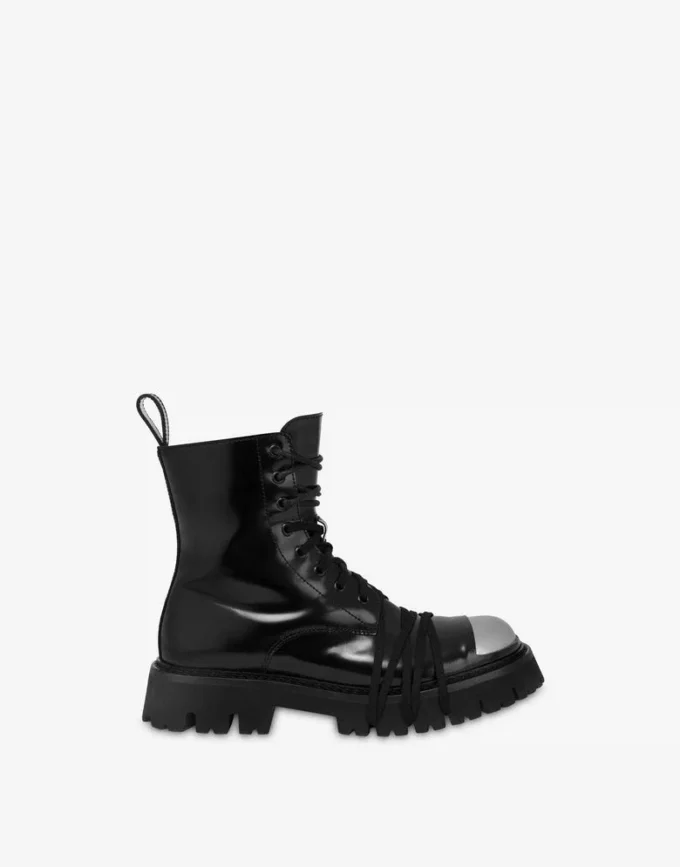 Combat boot in calfskin