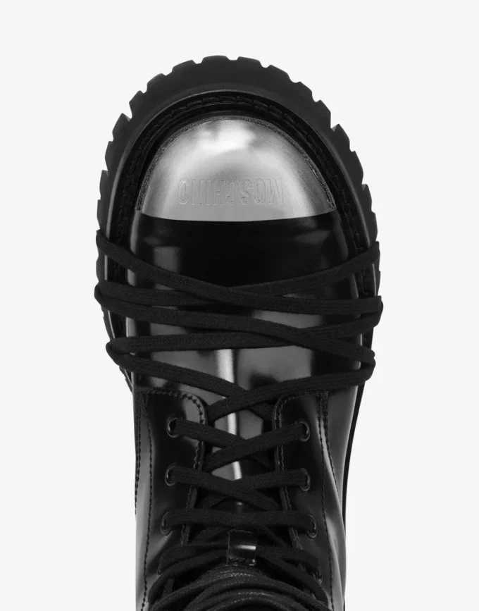 Combat boot in calfskin
