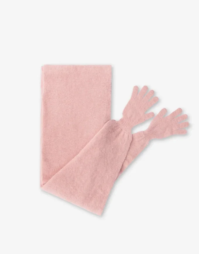 Gauzy mohair hood