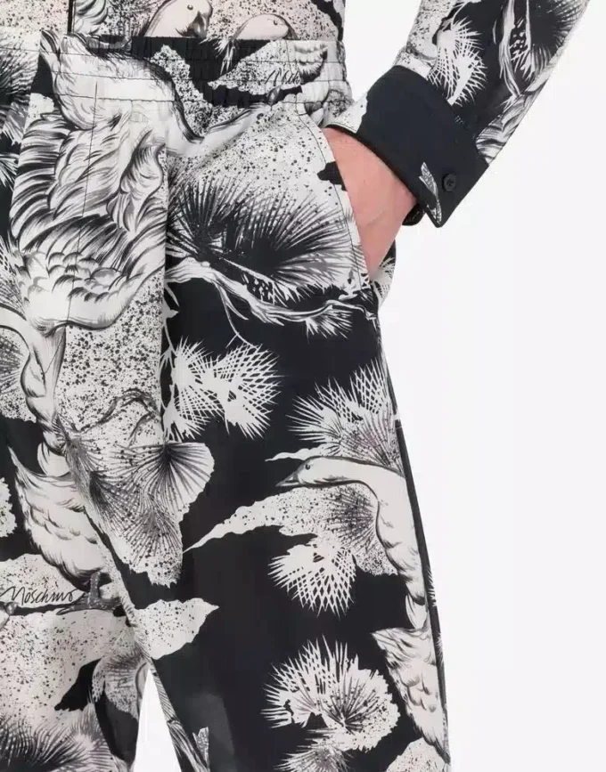 Lightweight cotton poplin pants with goose print