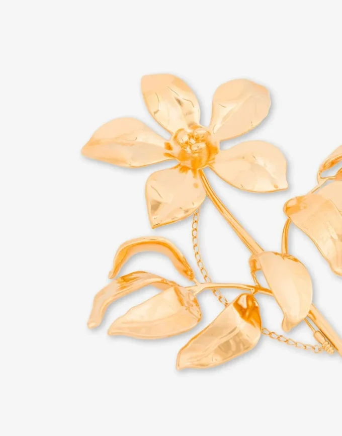 Maxi metal brooch