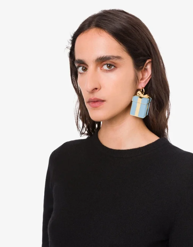 Metal dangle earrings