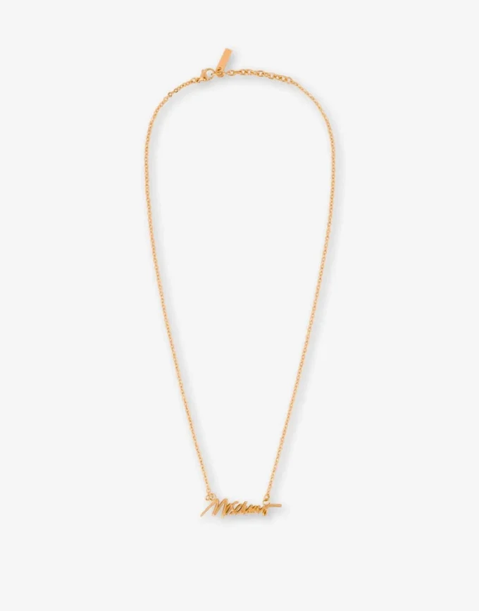 Metal necklace
