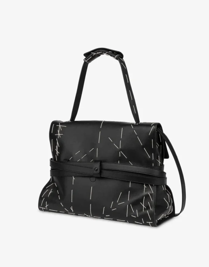 Moschino Tie Me Medium Hand Bag Moschino Tie Me Medium Hand Bag
