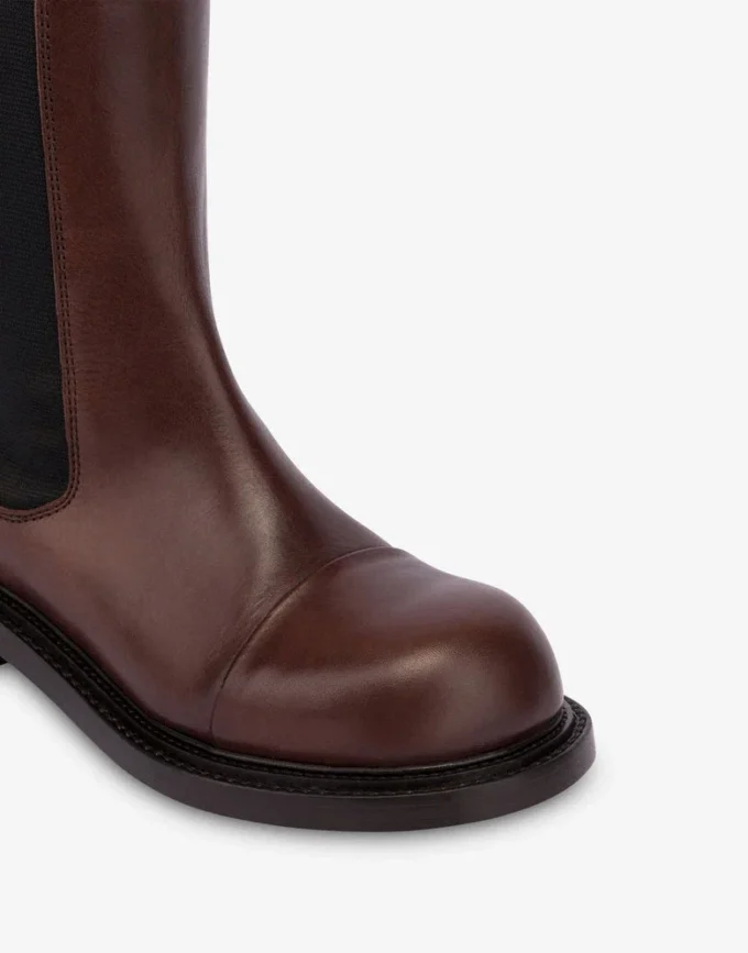 Olivia chelsea boots