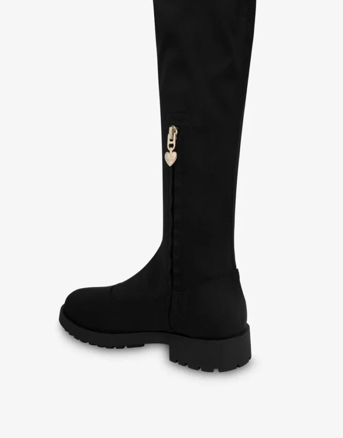 Over-the-knee boots in lycra