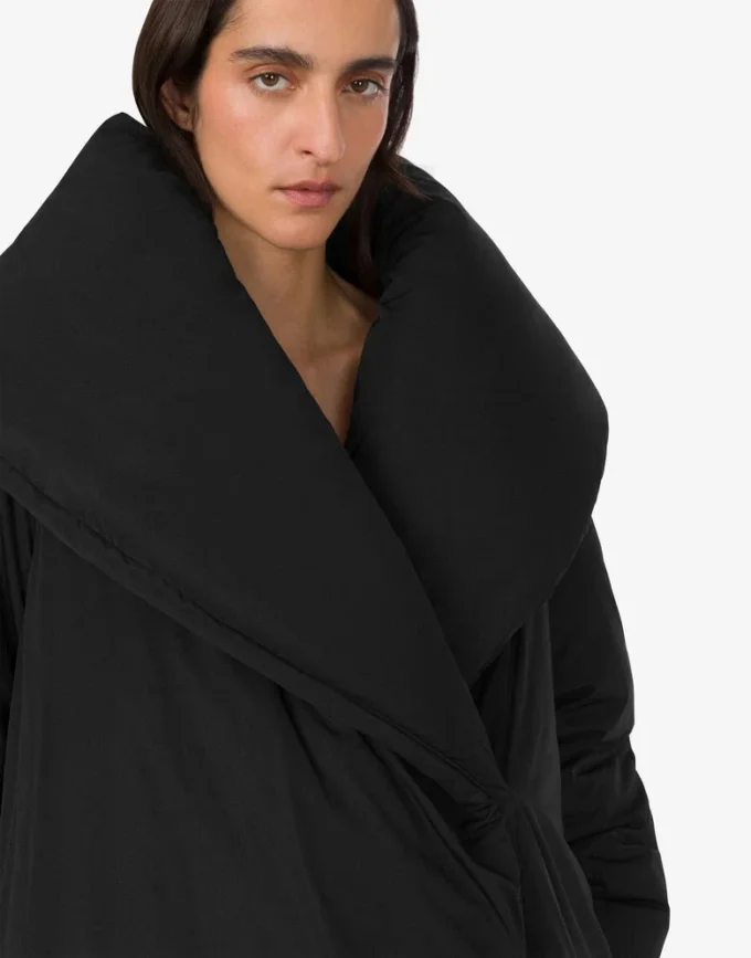 Oversized down jacket in technical fabric