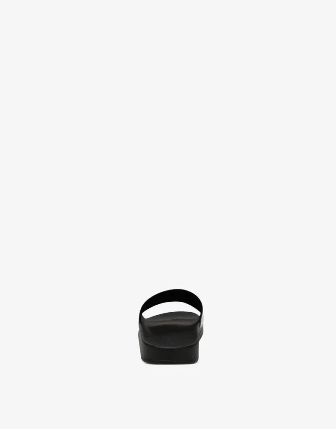 Pool slides in rubber with logo