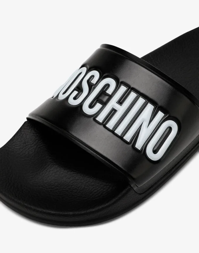 Pool slides in rubber with logo