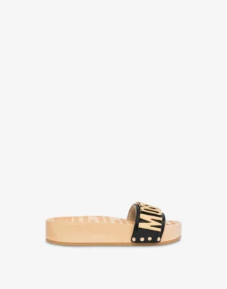 Sandals in calfskin and wood