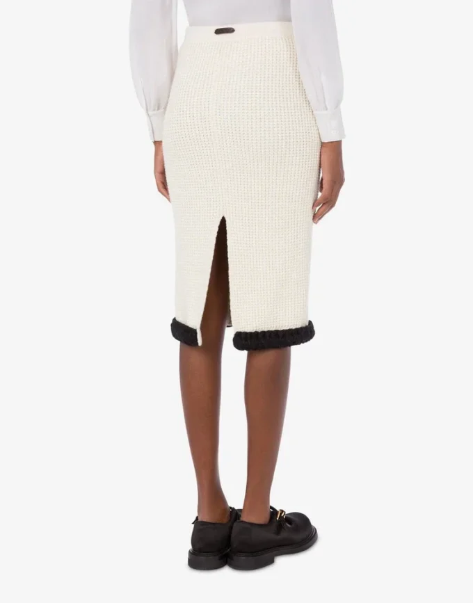 Skirt in superfine lambswool