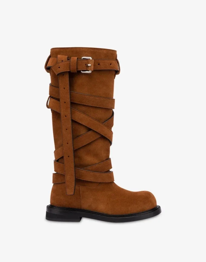 Suede boots