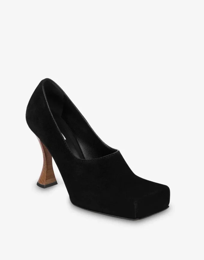 Suede pumps