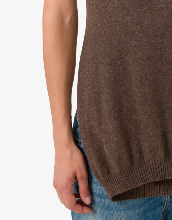 Wool and cashmere blend top Wool and cashmere blend top