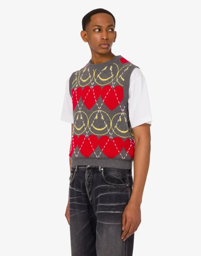 Wool blend sleeveless sweater Smiley® Wool blend sleeveless sweater Smiley®