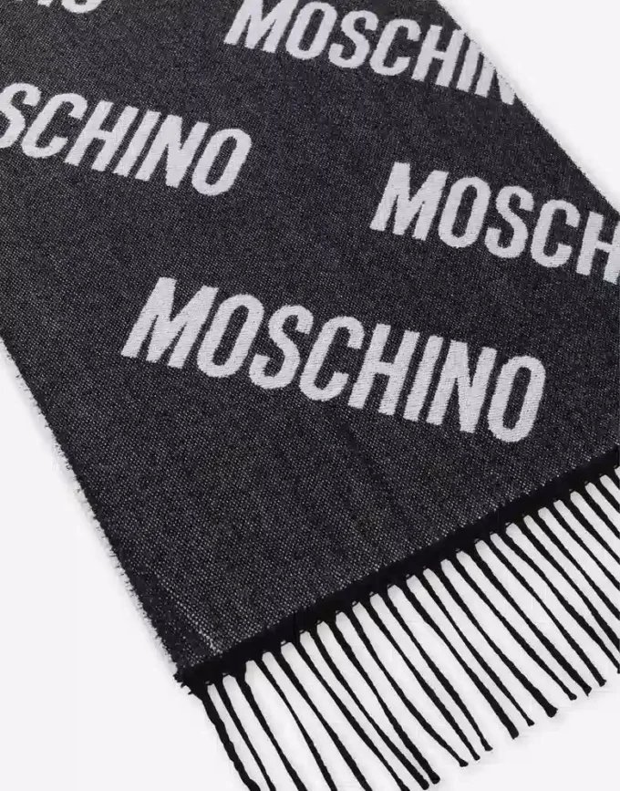 Wool jacquard scarf